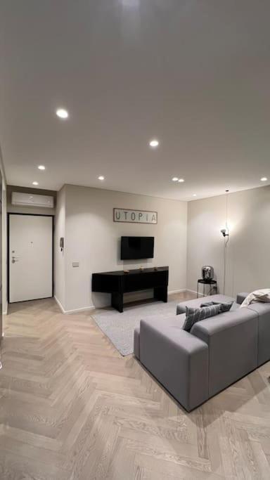 Duca Dei Navigli - Luxury Apartment In Μιλάνο Εξωτερικό φωτογραφία